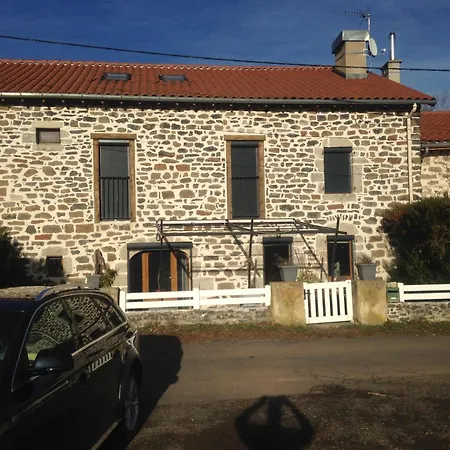 La Casa De Marcel Апартаменты Le Monastier sur Gazeille